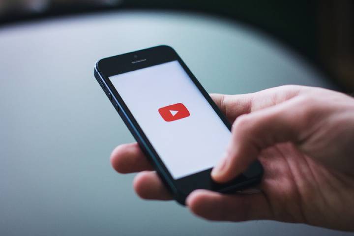 4 Best Apps for Downloading and Converting YouTube Videos